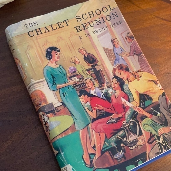 CHALET School Reunion, first edition with reproduction cover 1963 - Picture 9 of 9